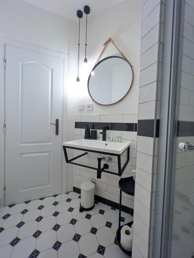 Bella Casa Hotell Mnichovo Hradiště Exteriör bild